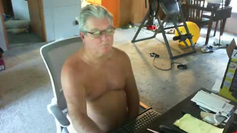 yourpoppi55 online show from June 20, 2026, 12:08 pm