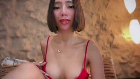 YowgineTheGreat online show from May 6, 2026, 6:19 am