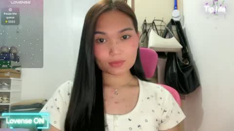 Snapshot of yrdrmgrl_jennie26 chatting on June 29, 2026, 6:19 pm yrdrmgrl_jennie26 online show from June 29, 2026, 6:19 pm