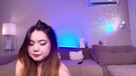 Snapshot of yummy_yuna chatting on July 23, 2026, 1:58 am Yumi online show from July 23, 2026, 1:58 am