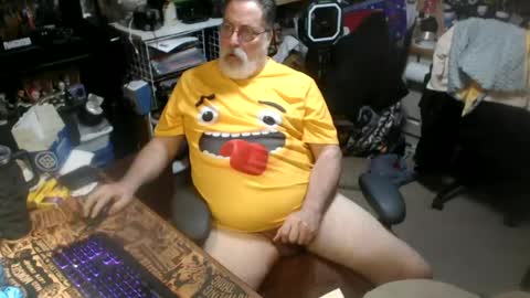 yummyflguy online show from June 29, 2026, 4:07 pm