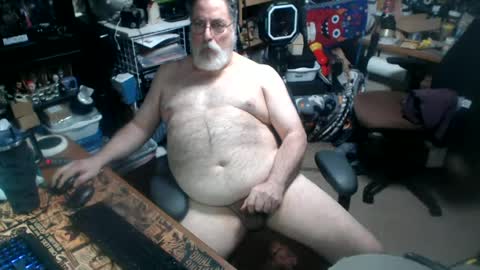 yummyflguy online show from July 1, 2026, 7:13 pm