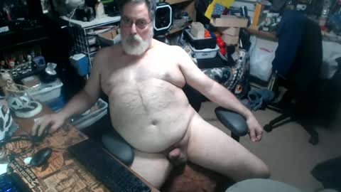 yummyflguy online show from July 8, 2026, 6:56 pm