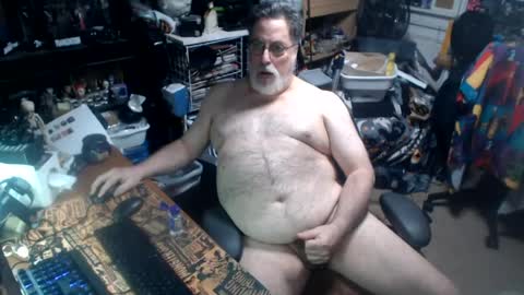 yummyflguy online show from July 21, 2026, 9:17 pm