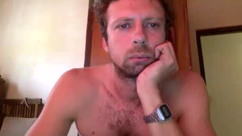 yungrover online show from December 21, 2024, 6:44 pm