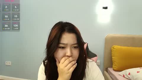yunlihn_ online show from July 8, 2026, 3:11 am