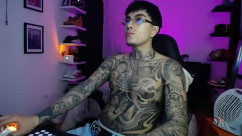 Snapshot of zac_muller1 chatting on July 20, 2026, 4:05 am zac_muller1 online show from July 20, 2026, 4:05 am