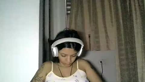 Zafiro online show from June 17, 2026, 1:01 pm