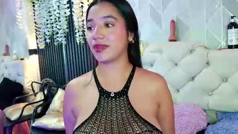 Zaira Bonny online show from July 11, 2026, 4:43 pm