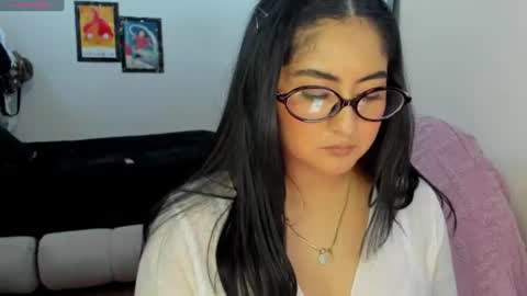 zakura_ania online show from July 5, 2026, 1:12 am
