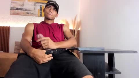 Zander online show from June 20, 2026, 12:52 pm