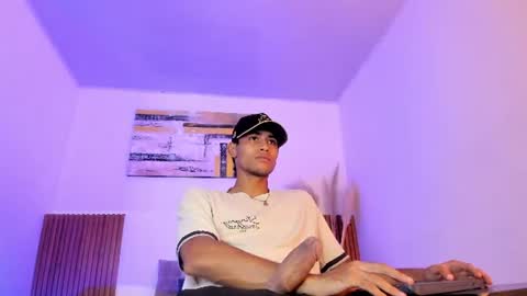 Zander online show from July 27, 2026, 1:51 pm