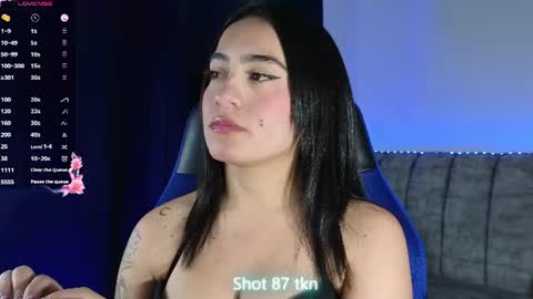 zaradames_ online show from July 24, 2026, 5:05 am