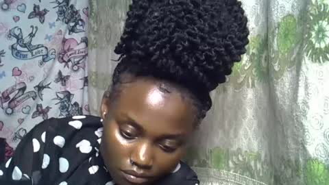 zarinamarlin online show from June 26, 2026, 4:44 pm