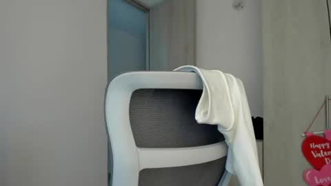 Snapshot of zoe_wattson chatting on June 22, 2026, 12:35 am Zoe online show from June 22, 2026, 12:35 am
