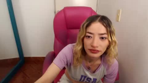 zoe online show from July 28, 2026, 1:56 am