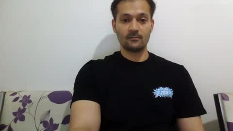 zzzzzzz41 online show from June 17, 2026, 10:06 am