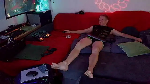 davidgntxxxxx online show from July 24, 2026, 6:06 pm