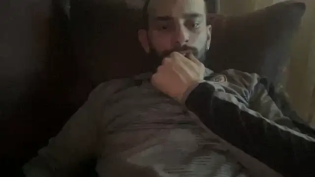 Giannuk90s online show from January 9, 2025, 1:13 pm