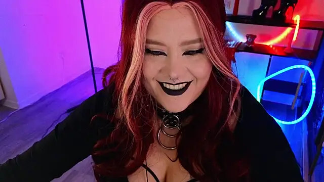 wickedxqueen online show from June 16, 2026, 9:28 pm