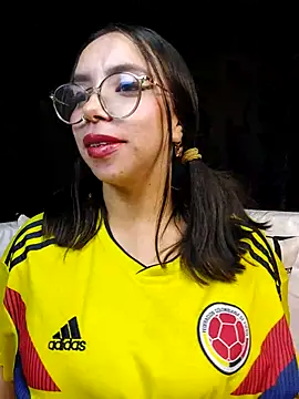 valentina swallow online show from June 18, 2026, 4:46 am