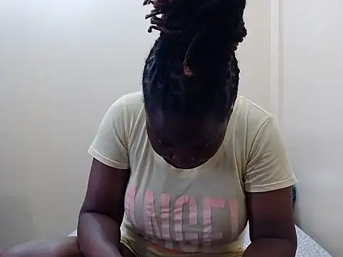 Snapshot of traper_1 chatting on June 21, 2026, 4:48 am traper 1 online show from June 21, 2026, 4:48 am