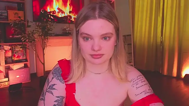 Hottie Jane online show from July 19, 2026, 2:43 pm