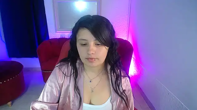 nathaly low1 online show from July 23, 2026, 12:25 pm
