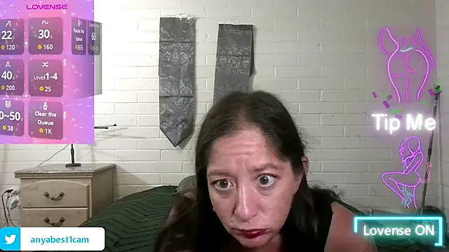 AnyaBest online show from August 8, 2026, 4:09 pm
