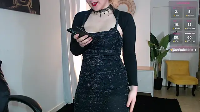 Crystal-dreamt online show from May 10, 2026, 9:14 am