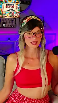 Snapshot of Kittychatte chatting on July 13, 2026, 7:49 pm Kittychatte online show from July 13, 2026, 7:49 pm