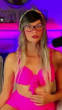 Snapshot of Kittychatte chatting on August 1, 2026, 12:04 pm Kittychatte online show from August 1, 2026, 12:04 pm