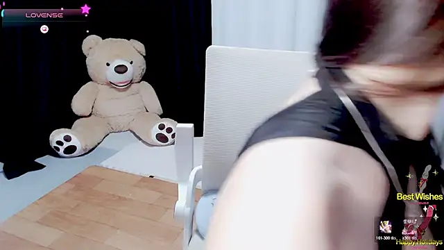 Snapshot of Su_rosie chatting on July 24, 2026, 3:04 am Su rosie online show from July 24, 2026, 3:04 am