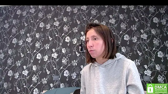 Sophi Cute online show from July 9, 2026, 11:25 am