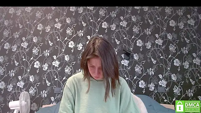 Sophi Cute online show from July 24, 2026, 11:41 am