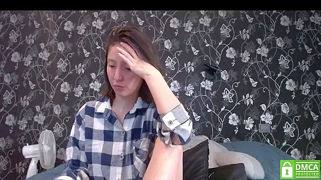 Sophi Cute online show from July 25, 2026, 7:50 am