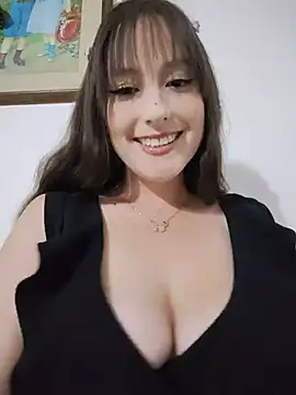 Snapshot of Belly_Rosse chatting on July 21, 2026, 2:52 pm Belly Rosse online show from July 21, 2026, 2:52 pm