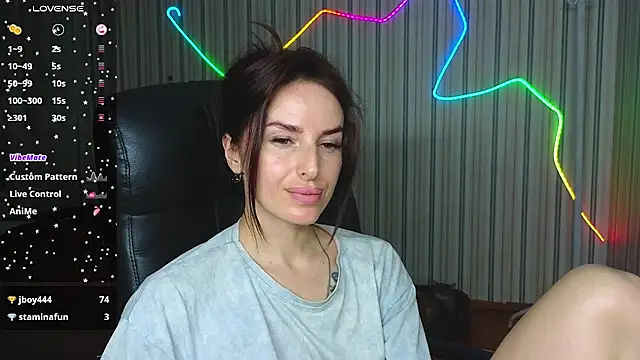 xx adrihanna xx online show from July 24, 2026, 6:06 pm