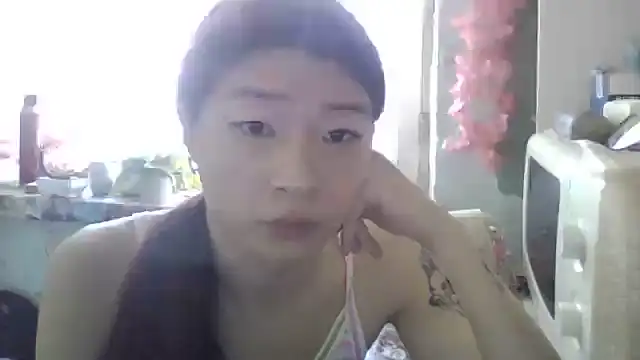 CarlyJoy online show from July 8, 2026, 1:04 pm