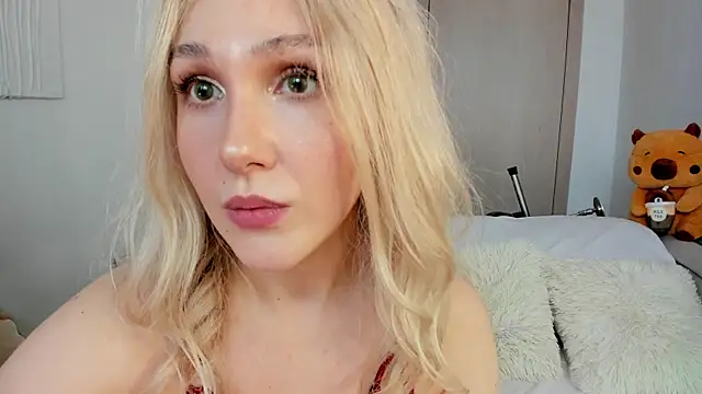 CarolMay online show from July 20, 2026, 10:39 am