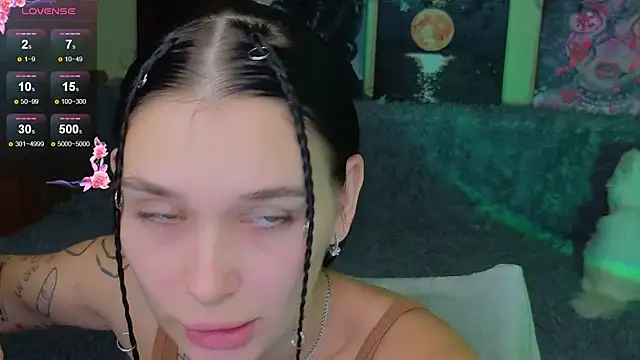 Amanda Tender online show from July 26, 2026, 10:49 pm
