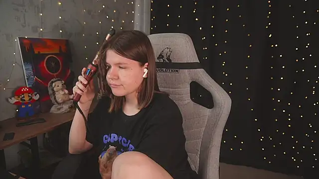 cuteamberlyyy online show from April 30, 2026, 4:41 am
