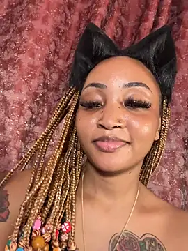 Candiey001 online show from May 27, 2026, 8:39 pm
