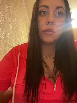 DaisyStreet online show from July 3, 2026, 8:59 pm