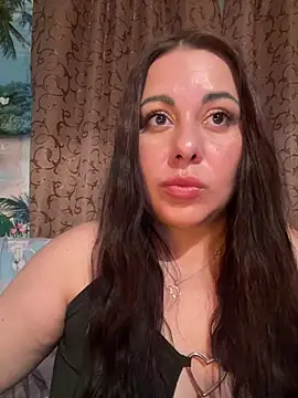 DaisyStreet online show from July 25, 2026, 9:56 pm