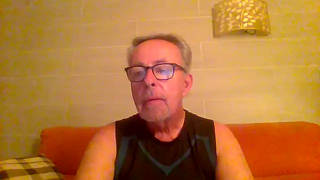 tuggy59 online show from July 22, 2026, 4:04 am