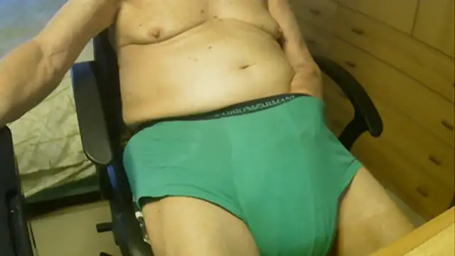 papillonhotofficial online show from August 3, 2026, 6:56 am