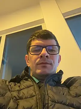 Juliano2289 online show from May 9, 2026, 11:59 am