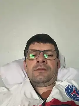 Juliano2289 online show from May 15, 2026, 7:54 pm