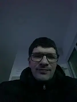Juliano2289 online show from July 3, 2026, 11:38 am